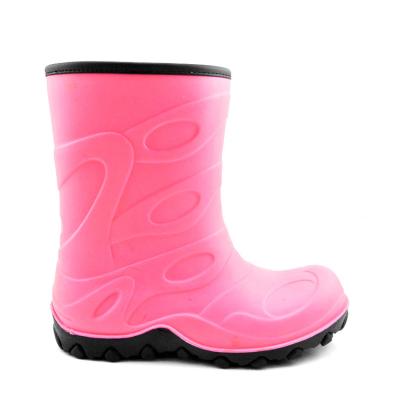 China Fashion trend manufacturers provide tpr boots with printed or warm boa lining for sale