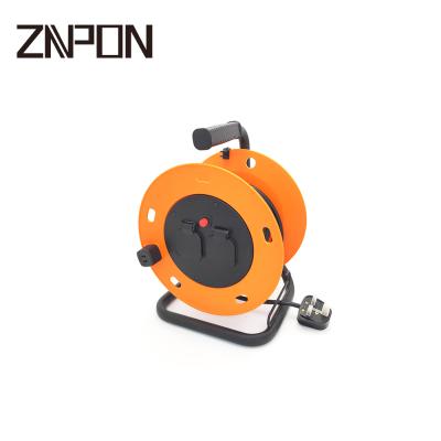 China Consumer Electronics Water Proof BS Plug Electrical Cable Reel With Cable Guide for sale