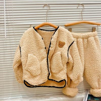 China Girls Khaki Casual Cute Bear Fleece Sweatshirt and Pants Winter Fleece Kids Sports Tracksuit Warm Girls Set for sale