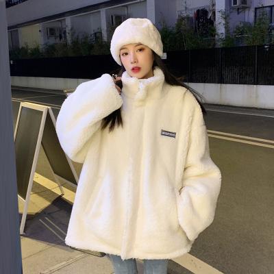 China Streetwear fashion women coat lamb cwt26 thick cotton-padded clothes loose hoodie windproof sweartershirt coat for sale