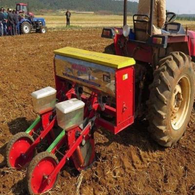 China Farmland Farm Equipment and Machinery Fertilizer and Seeder Corn Soybean Seeder for sale