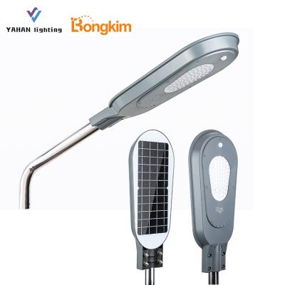 China High Lumen Park ROAD Outdoor Waterproof IP65 Aluminum Path 50w 100w All In One Led Solar Street Light for sale