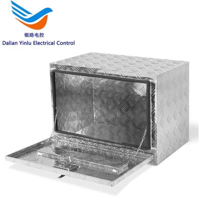 Chine Custom made safe inovative aluminum stackabl machinery tool box/junction box project box à vendre