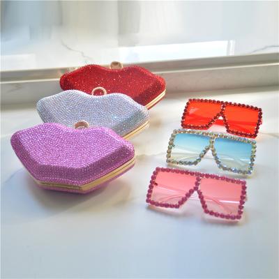 China Hot Selling Fashion Sunglasses Rhinestone Drill Lips Grab Dress Evening Clutch Party Dinner Bag And Sunglasses Set for sale