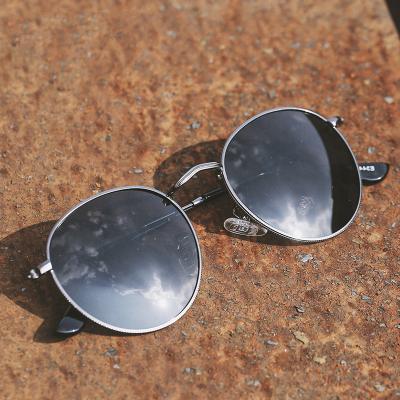 China Fashion Sunglasses Classic Round Retro Steampunk Sunglasses Women Vintage Sunglasses Polarized for sale