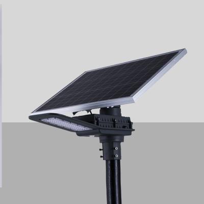 China 2019 New ROAD Solar Street Light Price 40W Outdoor Solar Street Light Embedded Batteries for sale