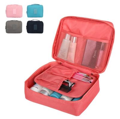 China Sustainable Wholesale Colorful Travel Make Up Organizer Bag for sale