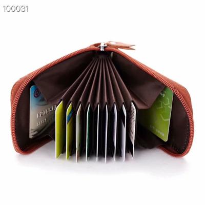 China 2020 Zipper Genuine Expandable Genuine Cowhide ID Card Holder Bag 40 Large Capacity Card Leather Bags for sale