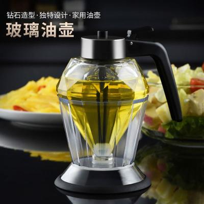 China Viable hot kitchen oil bottom vinger olive pot vinger flow vendor contanier for thinner liquid for sale