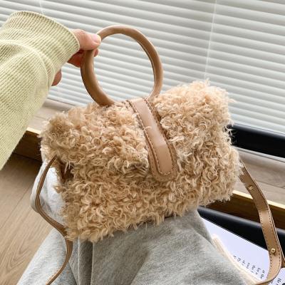 China Fashion Insti Fashion Plush Fashion Popular Cute Handbag Designer Luxury Fur Purse Fluffy Armpit Bag For Women for sale