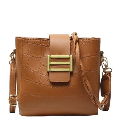 China Daily Life New Arrivals Stone Brown Stone Messenger Handbag Lady Purse Waist Bag Grain Messenger Bag for sale