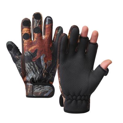 China Custom Made Anti-slip Waterproof Cold Weather Outdoor Activities Gloves Men Adult Fishing Gloves For Winter Boating Watersports Kayaking for sale