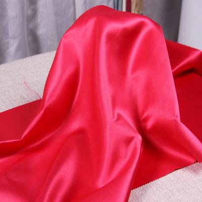 China Breathable Home Fabrics Textiles 75D*150D Wholesale 100% Polyester Printed Stretch Satin Fabric Roll for sale