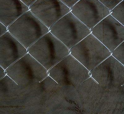 China Minimalist 6ft Galvanized Chain Link Fence Cyclone Fence Wire Mesh Fence Diamond-Mesh Fence for sale