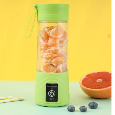 China Mini Blender Home Usb 6 Blades Car Electric Personal Juicer Cup Rechargeable Fruit Juice Portable Blenders for sale