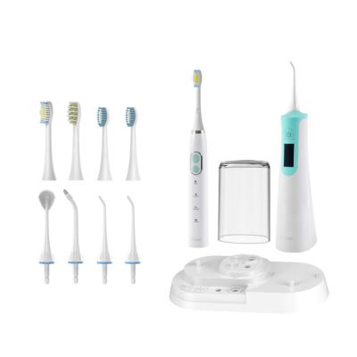 China Portable Built-in 800mah Battery Travel Electric Toothbrush and Water Inductive Filling Flosser for sale