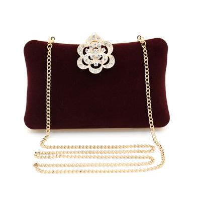 China Suede Diamond-encrusted Velvet Floral Leaves Pinch Women Wedding Bridal Party Case Ladies Tough Messenger Clutch Bag Evening Bags for sale