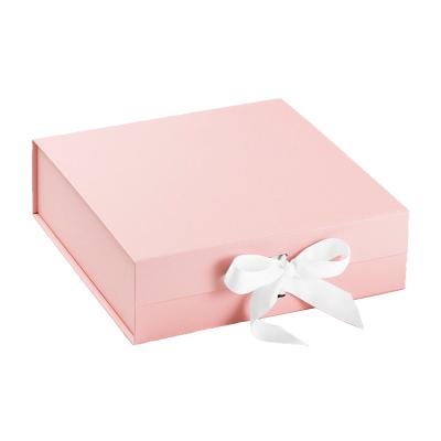 China Recyclable Wholesale High Quality Custom Paper Gift Box Packaging With Cover for sale