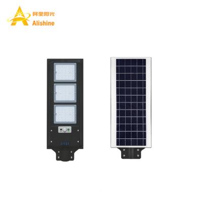 China 60W Theme Park Integrated Solar Street Light For Residential Road Garden Landscape Lighting for sale