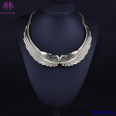 China Chain Vividly silver Wing Pendant Necklace Jewelry New Hot Sale for sale