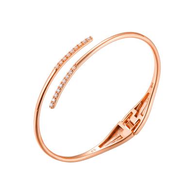 China TRENDY Fashion 18K Gold Plated Charm Cubic Zircon Open Hand Bangle For Women Trendy Bangle Jewelry Gift for sale