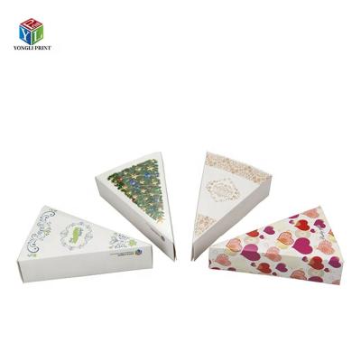 China Recycled Materials Mini Cake Boxes Custom Packaging Box for Wedding Food and Beverage Packaging UV Coating Varnishing Vanishing Embossing Gold Foil for sale