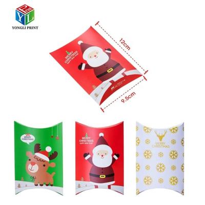 China Recyclable Christmas Candy Boxes Favor Paper Pillow Boxes Gift Treat Box For Christmas Xmas Party for sale