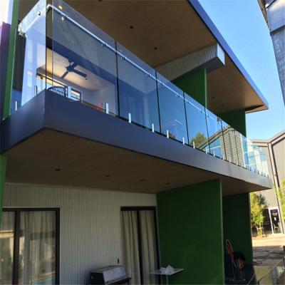 China Best Modern Design Modern Glass Fence And Spindle Stainless Steel Balcony Glass Frameless Glass Balustrade for sale