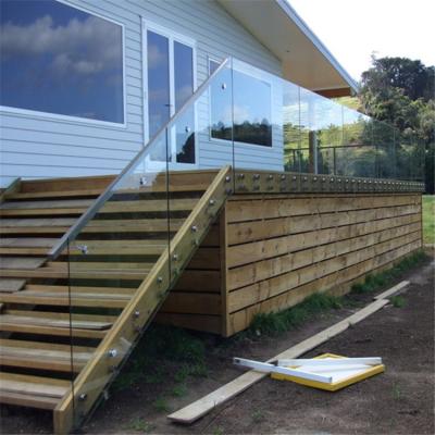 China Modern Standoff Glass Patch Balustrade Glass Deck Glass Fence Fitting Balustrade for sale