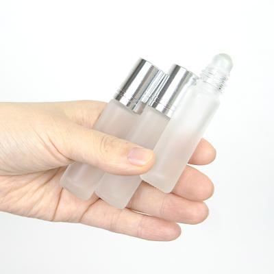 China High Capacity 8ml Empty Frosted Matte Fragrance Essential Oil Roller Round Glass Bottle With Glass Rollerball for sale