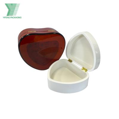 China Factory Price Wholesale Manufacturer Custom Made Heart Shaped Wooden Heart Shaped Packaging Box Yifeng Wooden Box for sale