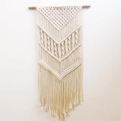 China Tapestries Contemporary Macrame Large Decorative Plates For Wall Hanging Decoration On Sale for sale