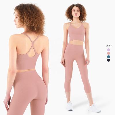 China 2021 Breathable Macaron Color 2 Piece Yoga Set Sexy Hollow Out Sports Bra Set For Women for sale