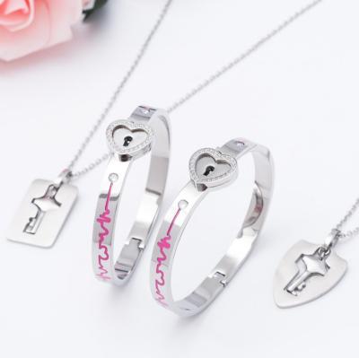 China Fashion Stainless Steel Lock Heart Romantic Key Bracelet for sale