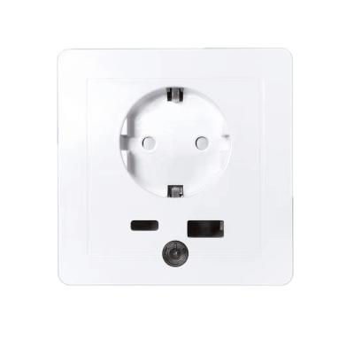 China Wholesale Room/Office/Hotel/Restaurant Home Automation EU Standard WiFi Smart Plug, Smart Wall WiFi Outlet and Socket, with Type-C USB Plastic Shell for sale