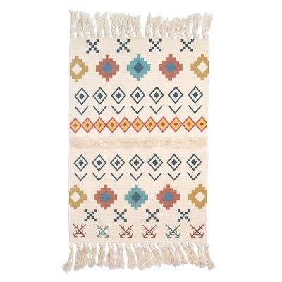 China Stains Resistant Hot Sell Moroccan Cotton And Blanket Mat Boho Design Living Room Printed Canvas Rug With Tassels for sale