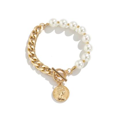 China Trendy Fashion Jewelry Luxury High Quality Cuban Gold Plated Bracelet OT Round Medal Loop Pendant Bracelet For Women for sale