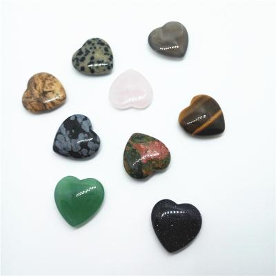 China Crystal 2 cm Crystal Heart Natural Stone For Pendants Heart Shape Crystal Necklace for sale