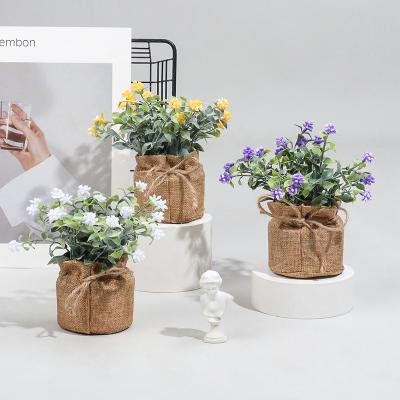 China Modern Hemp rope bag artificial flower bonsai small mulberry fruit decoration gift simulation pot for sale