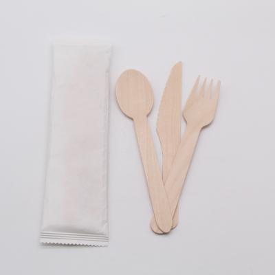 China Disposable wooden cutlery for wedding birthday party utensils lace printed wooden cutlery restaurant and family disposable wooden cutlery set for sale