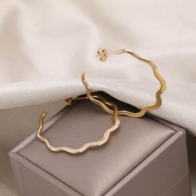 China FASHIONABLE Hot Selling Gold Filled Circle Stainless Steel Macrame Earrings for sale