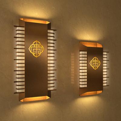 China Outdoor Wall Light Customized Outdoor Garden Light Waterproof LED Garden Lighting Decoration for sale