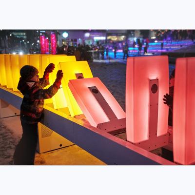 China Custom Acrylic Sculpture LED Interactive Art Toys In Commercial Use Creative Outdoor Ornaments for sale