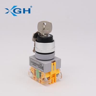 China LA38 Series 2 Position Plastic Momentary Push Button Switch With Key for sale