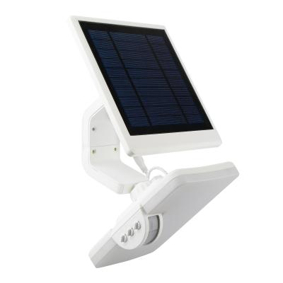 China New Product Premium Garden Square 10W Solar Led Flood Light Outdoor Garden Flood Lamp for sale