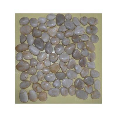 China Farm Factory Supply Natural Polished White Garden Pebbles For Sale for sale