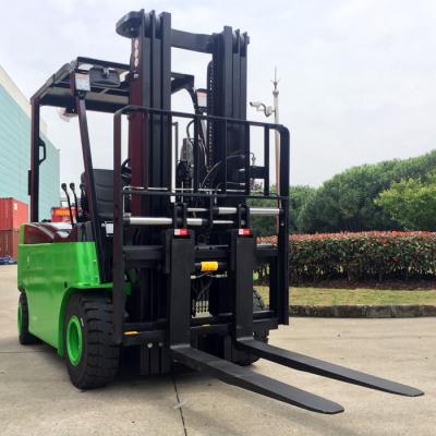 China Hotels 3 Ton 4 Wheels Lithium Battery Electric Forklift With 3m Lifting Height for sale