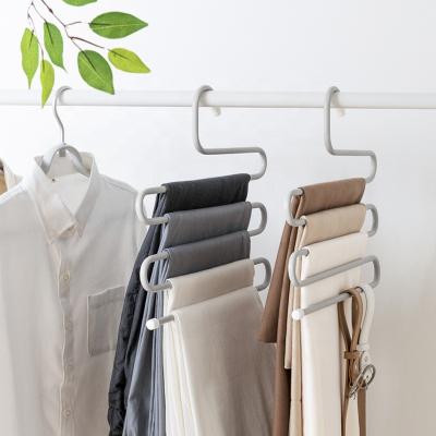 China New Arrival S Shaped Metal Clothes and Pants Storage Rack Hanging Hanger for sale