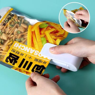 China Household Packing Household Plastic Bags For Food Preservation Vacuum Sealing Laminator Small Mini for sale