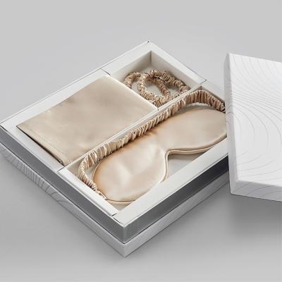 China Custom LOGO Luxury Mulberry Silk Pillow Case Eye Mask Hair Scrunchies Anti-Pull Set Comfortable Silk Cushion Cover With Box for sale